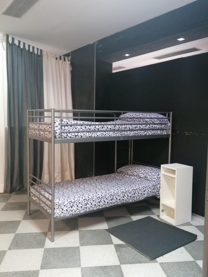 Hostal Casa Rosa Madrid Buitenkant foto
